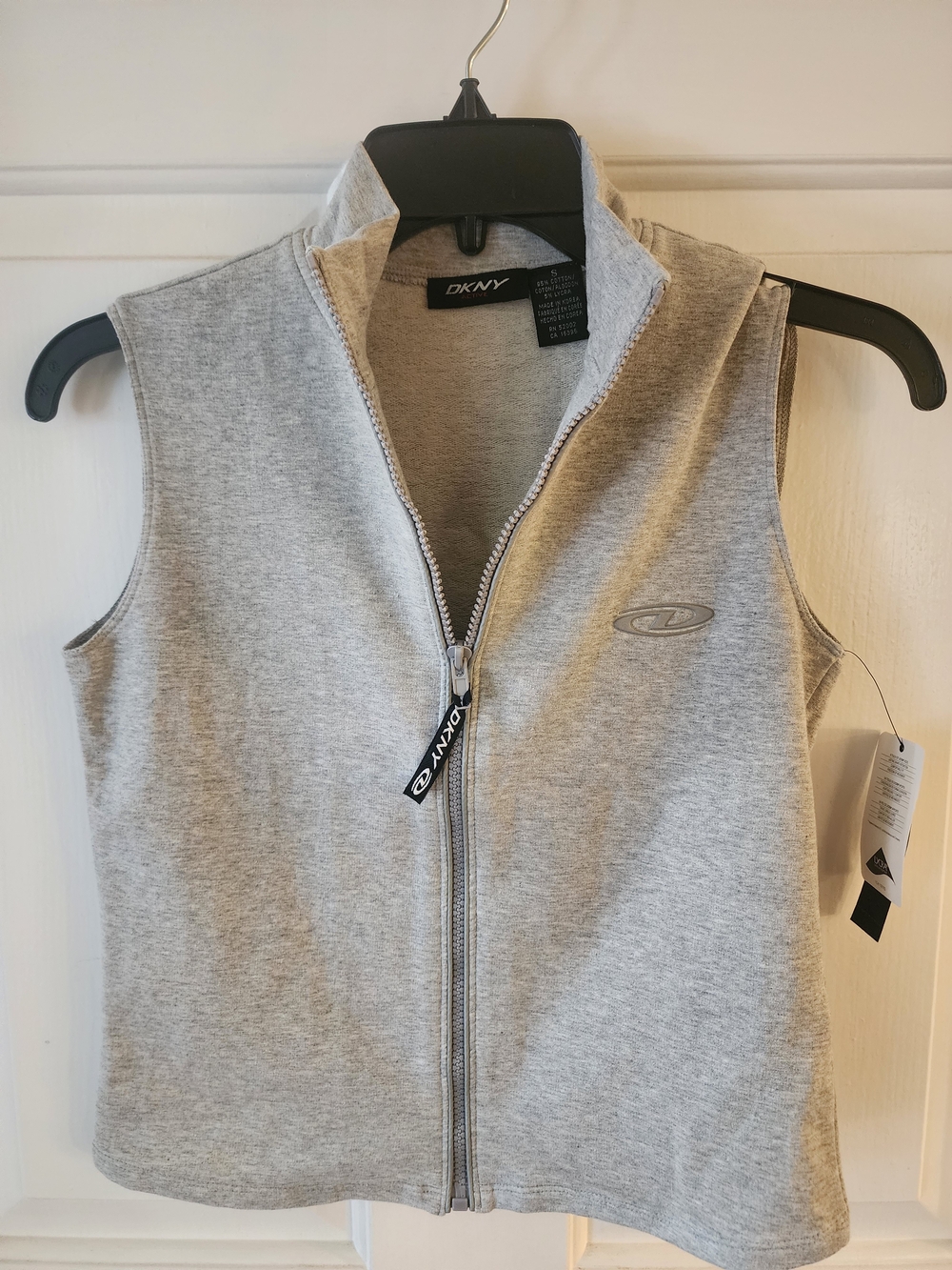 DKNY Light Gray Sleeveless Zip Vest